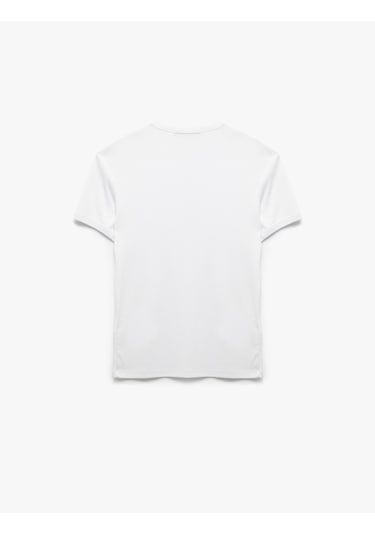Koton Kısa Kollu Bisiklet Yaka Pamuklu Tok Kumaş Basic Dar Kalıp Tişört Beyaz 6wam10086hk Beyaz