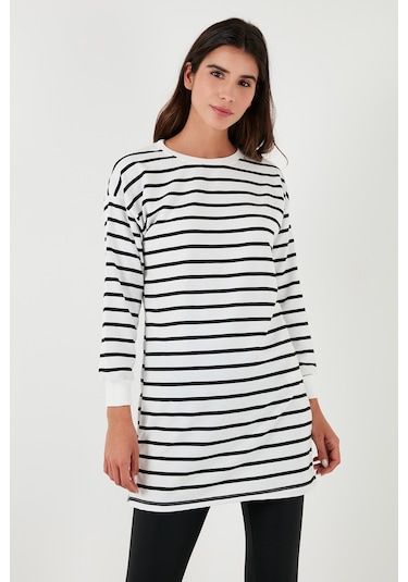 Lela Modest Çizgili Pamuklu Regular Fit Bisiklet Yaka Bayan Tunik 5865784 Beyaz Lela Modest Çizgili Pamuklu Regular Fit Bisiklet Yaka Bayan Tunik 5865784 Beyaz