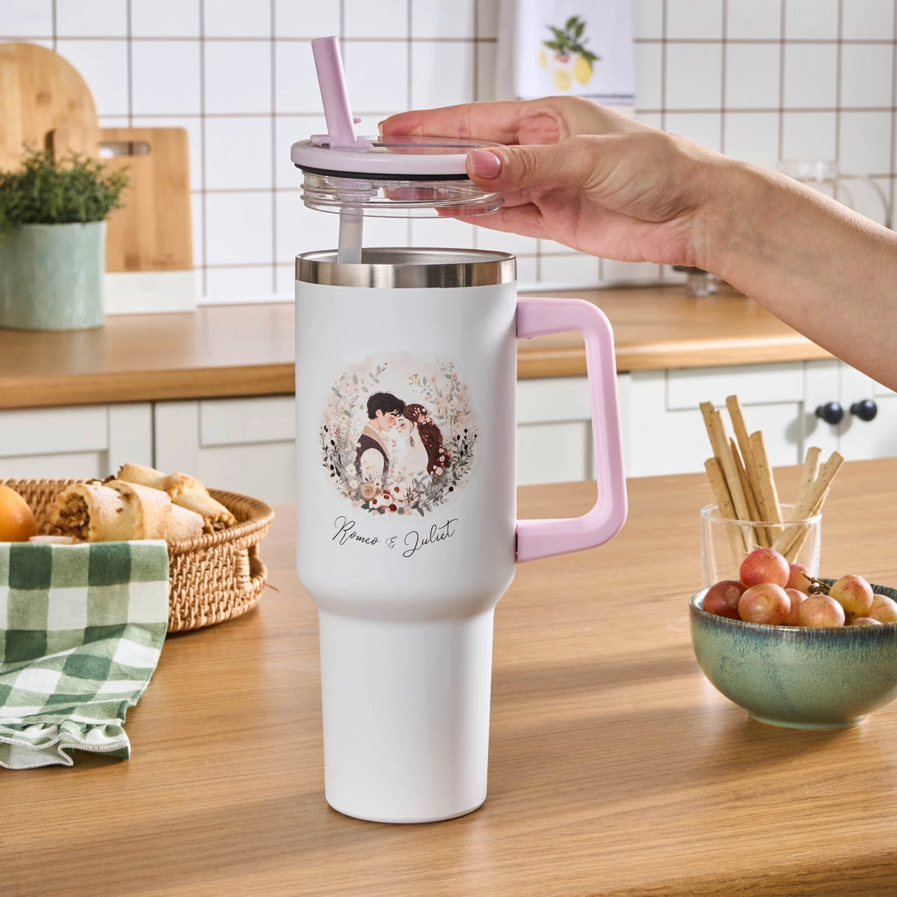 Karaca Star Hero Romeos Çelik Sızdırmaz Termos Lila 1150 Ml Lila