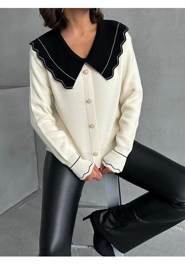 Kadın Yaka Detaylı Triko Bluz Ekru