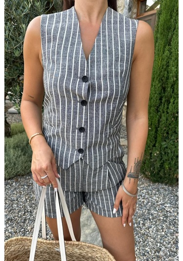 Kadın Siyah Çizgili Kısa V Yaka İkili Takım Siyah