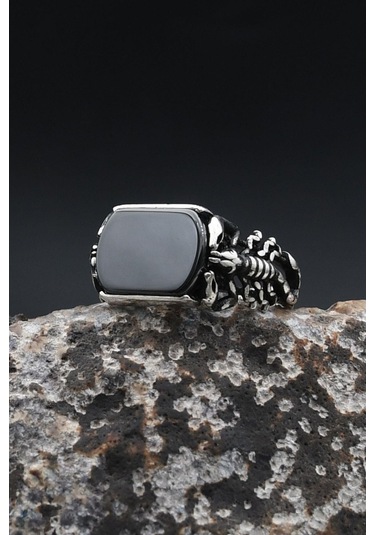 Akrep Figürlü Oniks Taşlı 925 Ayar Gümüş Yüzük 902359 Gümüş