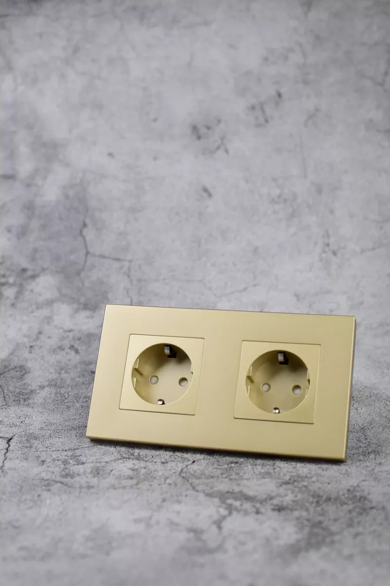 Vo'stabl Topraklamalı Çift Altın Priz 182583153 102