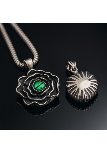 Yeşil Taşlı Paslanmaz Çelik Unisex Takı Antik Gümüş Gotik Gül Kolye Yeşil
