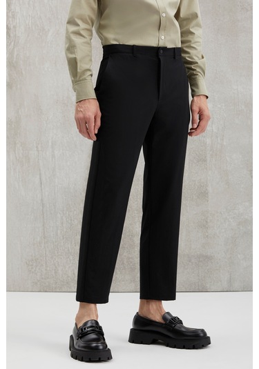Vassel Erkek 360 Derece Esneyen Teknik Kumaşlı Fermuarlı Kordonlu Boru Paça Siyah Pantolon