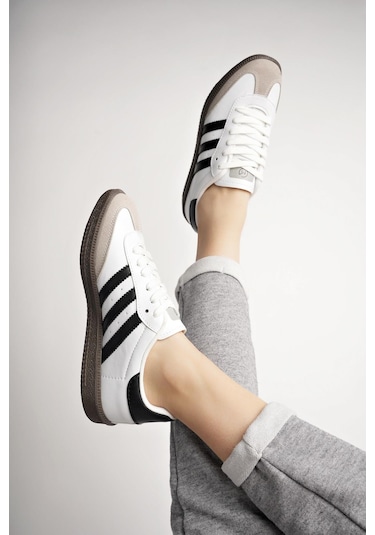 Muggo Jabbar Unisex Ortopedik Günlük Garantili Bağcıklı Yürüyüş Koşu Sneaker Spor Ayakkabı Beyaz - Siyah