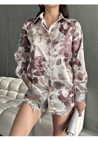 Kadın Oversize Ekru Renk Kahve Çicek Detaylı Saten Gömlek-kahve Kahve