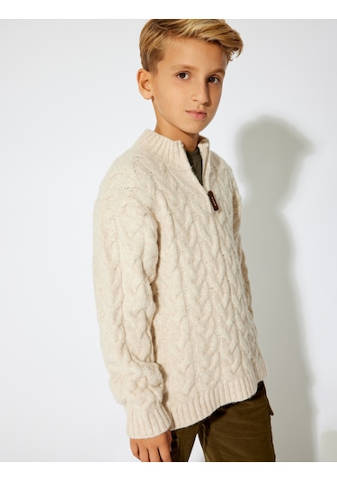 Koton Yarım Fermuarlı Saç Örgüsü Detaylı Uzun Kollu Kazak Ekru 5wkb90004ht Ekru