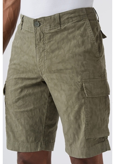 Lacoste Men's Patterned Bermuda Cargo Shorts With Pockets Khaki Erkek Desenli Bermuda Kargo Cepli Şort Haki Lacoste Men's Patterned Bermuda Cargo Shorts With Pockets Khaki Erkek Desenli Bermuda Kargo Cepli Şort Haki