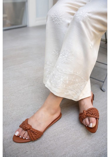 Mirim Örgü Detaylı Kadın Terlik Taba