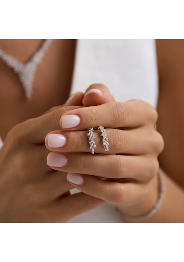 Yıldız Seli Beyaz Altın Takı Seti T14329