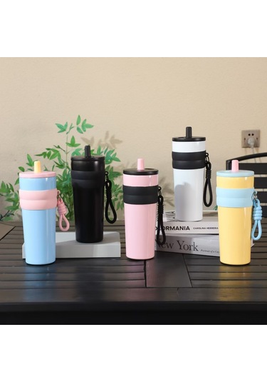 Yuntech01 316 Paslanmaz Çelik Seyahat Bardak, İçecek İçin Pipetli, Taşınabilir Askı Koluyla, Modern Tasarım Siyah