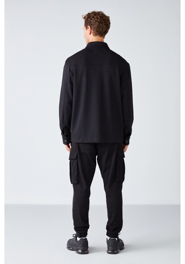 Maze Erkek Özel Dokulu Kalın Kumaşlı Cepli Çıtçıtlı Siyah Ceket