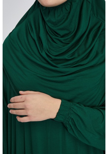 Pratik Başörtülü Rahat Giyilebilen Organik Tek Parça Namaz Elbisesi Zümrüt Zümrüt Yeşili