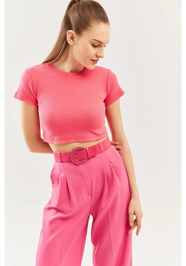 Kadın Kısa Kol Bisiklet Yaka Vücuda Oturan %100 Pamuklu Kaşkorse Esnek Crop Bluz Pembe