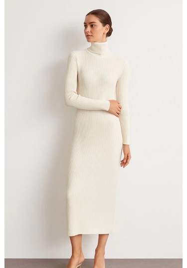 Kadın Boğazlı Triko Elbise Uzun Fitilli Esnek Dokuma, Tam Kalıp, Kışlık & Baharlık Şık Rahat Stil, Beyaz