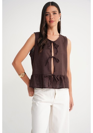 4717 Kadın Önü Bağcıklı Fırfırlı Kolsuz Keten Bluz Kahve Kahve