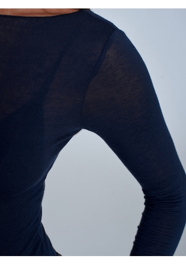 Dilvin 32122 Kayık Yaka Modal Kaşmir Ultra Hafif Bluz-lacivert Lacivert