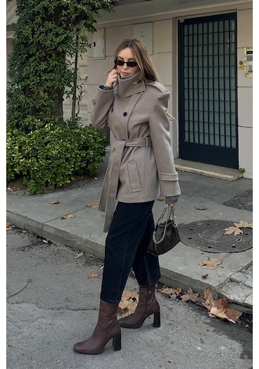 Vizon Ek Parça Yaka Detaylı Kaşe Kaban - 1125 Kum Rengi