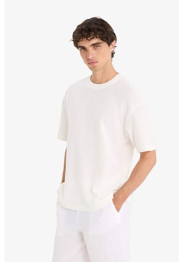Defacto Boxy Fit Bisiklet Yaka Kısa Kollu Tişört E4838ax25auer105 Ekru