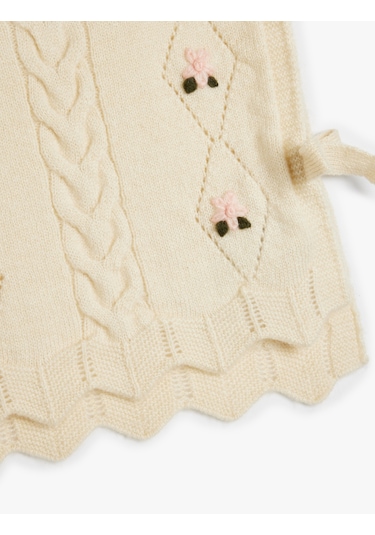 Koton Örgü Detaylı Triko Süveter Yanları Bağlamalı Bisiklet Yaka Ekru 5wmg90047at Ekru