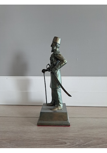 Abdülhamid Heykeli Biblo