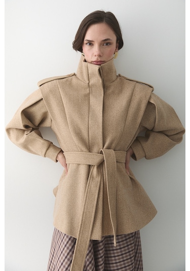 Bej Apoletli Vatkalı Kaşe Kaban - 1005 Bej