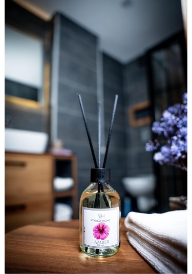 Vivaldi Home Amber Çiçeği Çubuklu Oda Kokusu Esansiyel Uçucu Yağ 100 ML