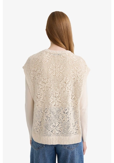 Defacto Bisiklet Yaka Nakışlı Triko Süveter F3296ax25aubg168 Bej