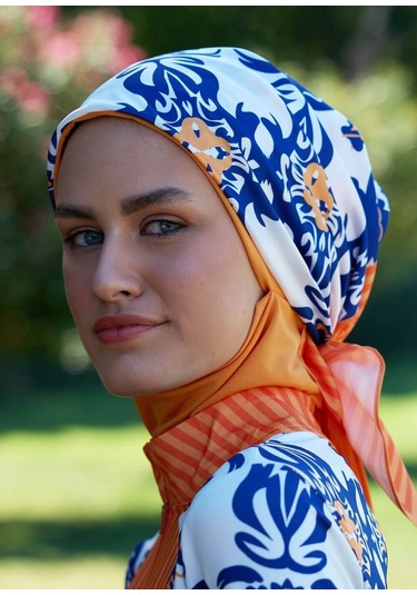 Mayovera Üçgen Eşarp - 13 Çok Renkli