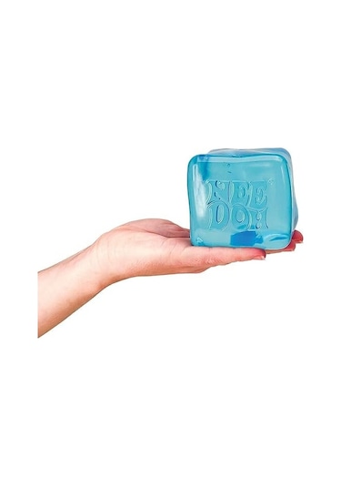 Schylling Needoh Nice Dağ - Dev Nice Cube Duyusal Sıkıştırma Oyuncağı - Super Solid Squish