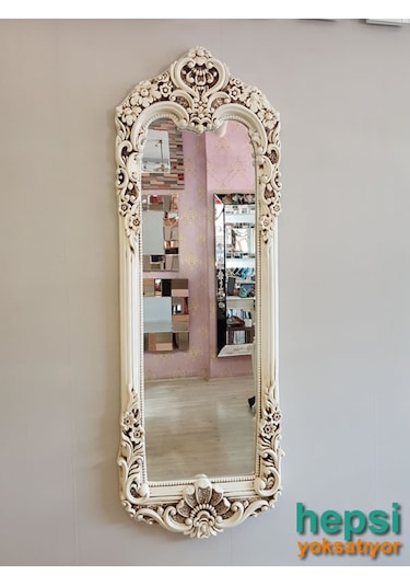 Klasik Model Eskitme Beyaz Renk Varaklı Boy Aynası