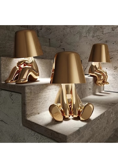 Honeybeeshop 1 Adet Kişi Küçük Altın Renkli Erkekler Usb Şarj Kablolu İtalyan Tasarımlı Düşünür Heykel Led Masa Lambası 3 Kademe Ayarlanabilir Modern Gece Işığı Dekoratif Hediye Ahşap