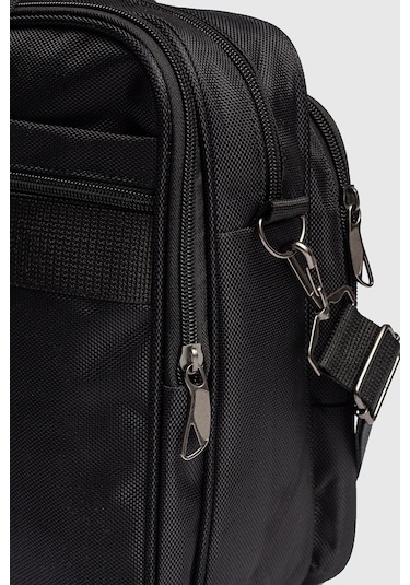 15.6" İnç Evrak Bilgisayar Notebook Laptop Çantası Se02 Siyah Siyah