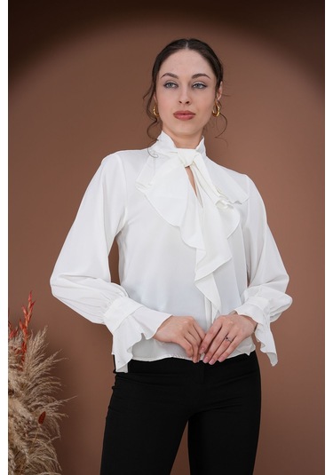 Fırfırlı Zarafet Bluz Beyaz