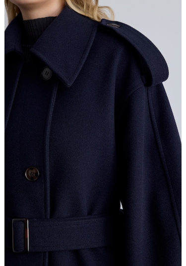 Apolet Detaylı Kaşe Kaban Lacivert