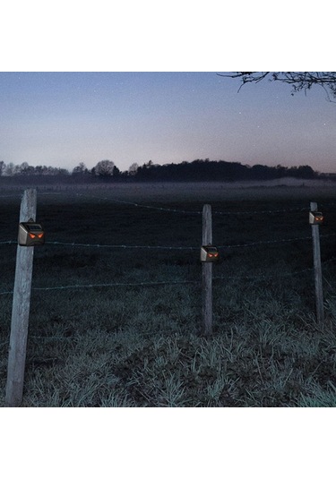 Cbtx Güneş Hayvan Kovucu Kırmızı Led Işık Su Geçirmez Hayvan Caydırıcı 4 Adet