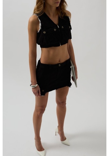 Modasize V Yaka Düğmeli Crop Yelek Siyah