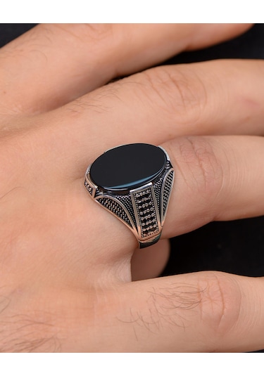 Oniks Taşlı Zirkon Taş Süslemeli 925 Ayar Gümüş Erkek Yüzüğü 800525