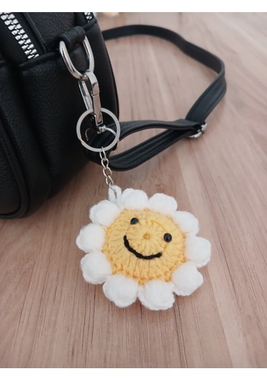 Örgü Amigurumi Papatya Anahtarlık