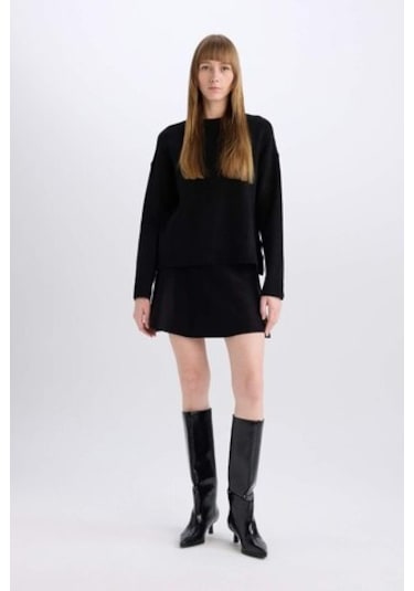 DeFacto A Form Volanlı Triko Mini Etek E5564AX24CWBK81 Siyah