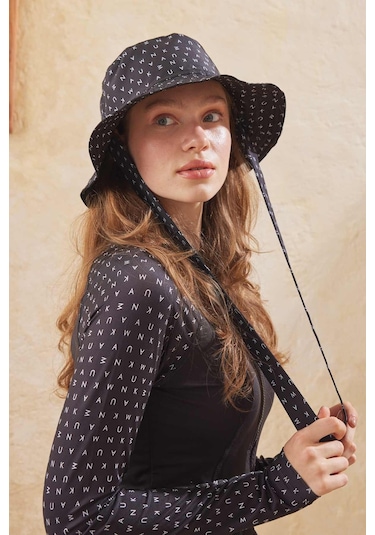 Manuka Bağlamalı Bucket Şapka Logo Çok Renkli