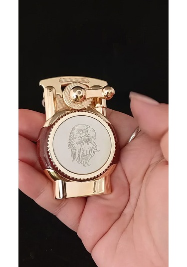 Gold Kaplama Kartal Gravürlü Retro Ateşlemeli Çakmak Çok Renkli