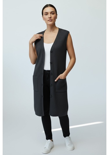 Kadın Önü 3 Düğmeli Üstten Cepli Uzun Yelek Koyu Gri