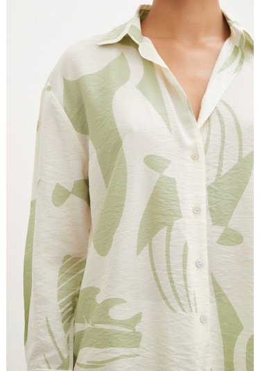 Never More V Yaka Modal Gömlek Yeşil