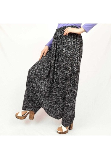 Özözkanlar Çiçekli Yöresel Menekşe Aşağıdan Ağlı Kadın Şalvar Çok Renkli