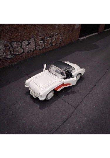 Nostaljik Metal Çek Bırak Beyaz 1957 Chevrolet Corvette Araba Kapılar Açılır Diğer