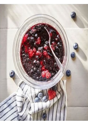 Störtskön Bardakta Yabani Meyveler Kokulu Mum Kırmızı 20 Saat Kırmızı