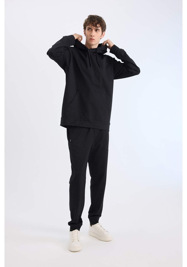 DeFactoFit Slim Fit Sporcu Jogger Eşofman Altı Dar Kesim Standart Paça Basic Düz D8018AX25SPBK81