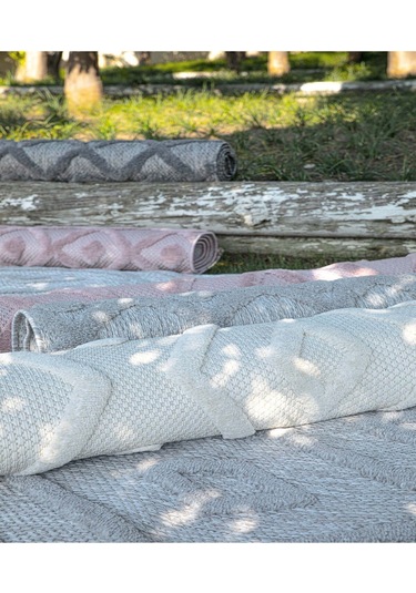 Silva Beyaz Halı Yıkanabilir Halı Balkon Halısı Oturma Odası Kori Beyaz